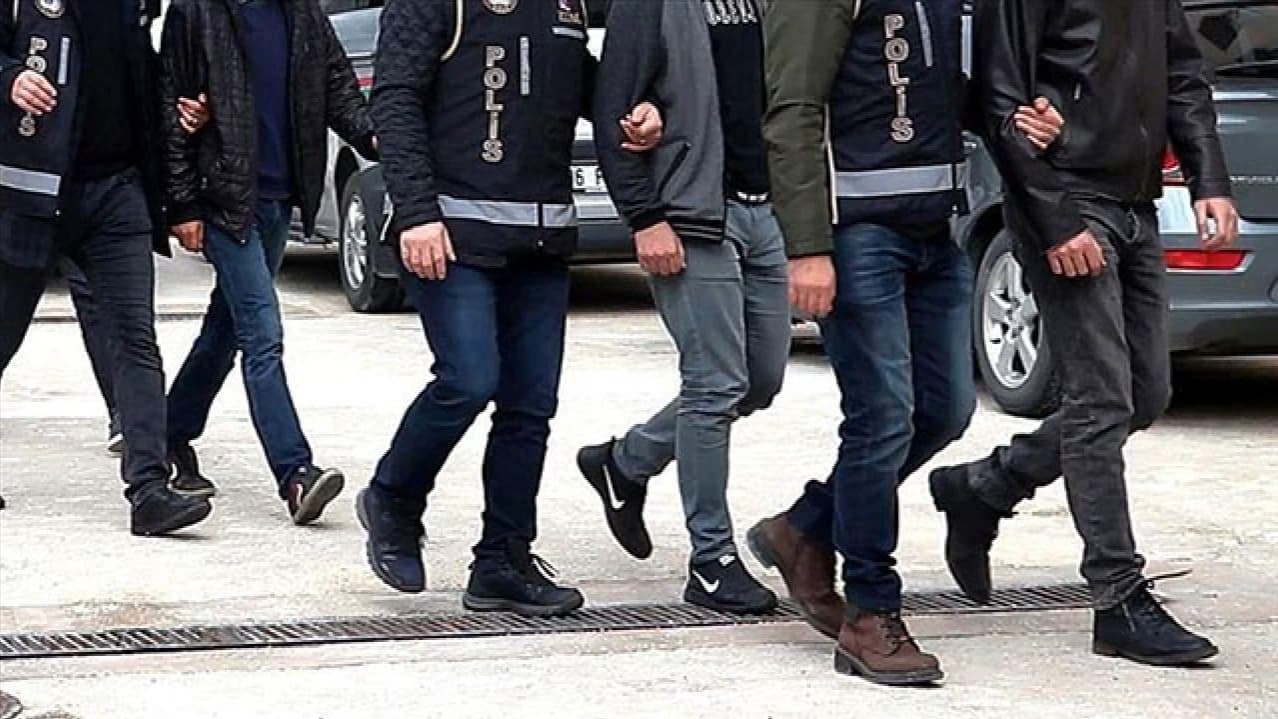 İstanbul merkezli 10 ilde terör operasyon: 39 gözaltı