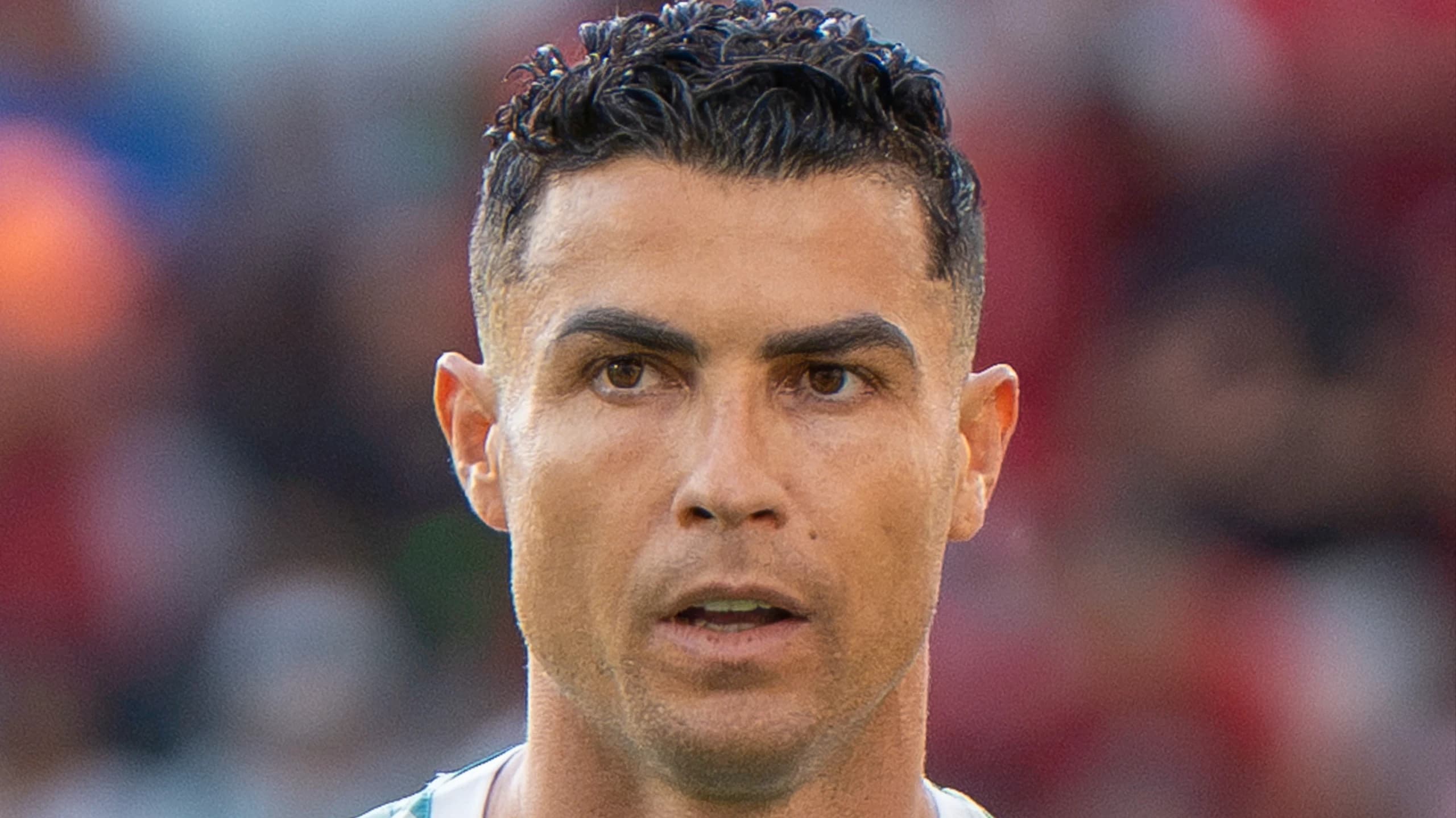 Cristiano Ronaldo, milli takım kampından ayrıldığını açıkladı