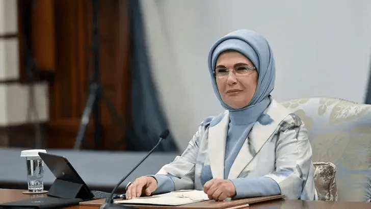 Emine Erdoğan'dan 'Mevlit Kandili' mesajı
