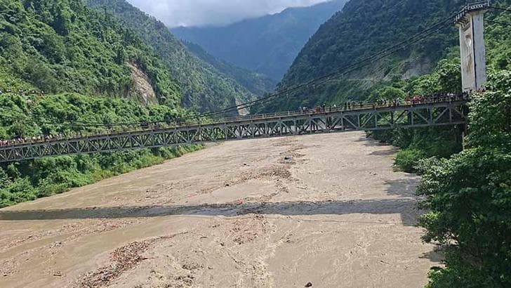 Nepal'deki selde bilanço ağırlaşıyor: 165 ölü, 823 kayıp