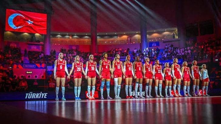 Milliler Polonya engelini aşamadı: Türkiye - Polonya: 2-3