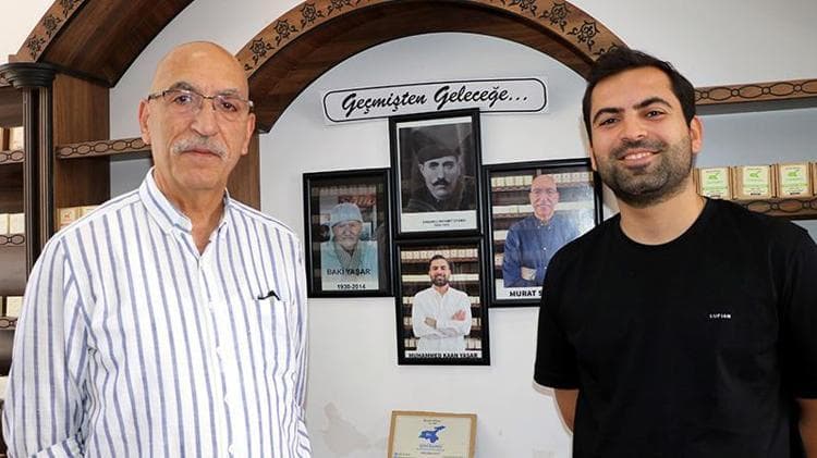 Dedesi başlattı, torunu sürdürüyor: 124 yıllık meslek