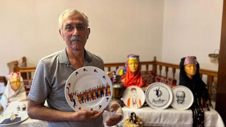 Türk halk oyunları figürlerini tabaklara işleyip dünyaya taşıyor