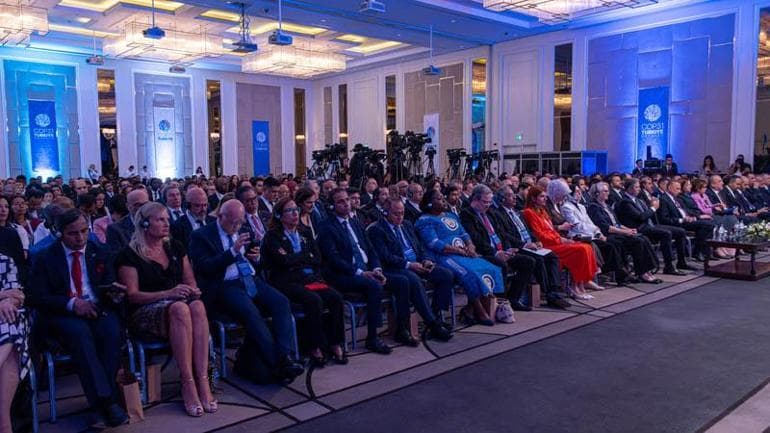 Bakan Kurum: Kırılgan coğrafyaların en gür sesi olacağız
