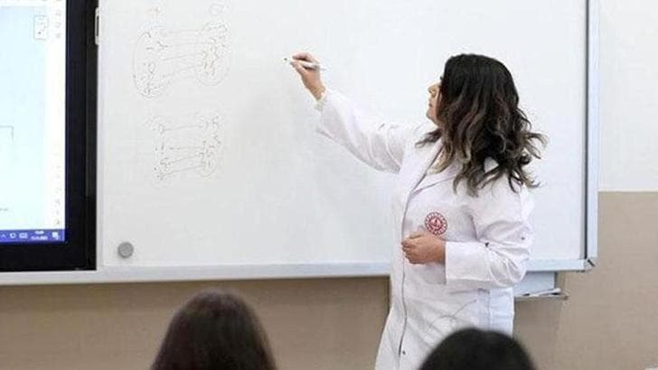 Öğretmenlerin mazerete bağlı yer değişikliğiyle ilgili yeni duyuru yayımlandı