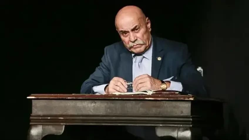 Türk tiyatrosunun acı kaybı: Usta oyuncu Faruk Günuğur hayatını kaybetti