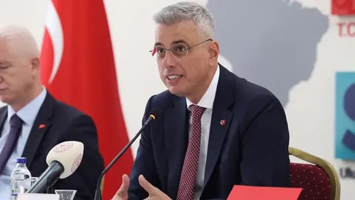 TÜRKİYE'DE YAŞAM SÜRESİ 78,5'E YÜKSELDİ