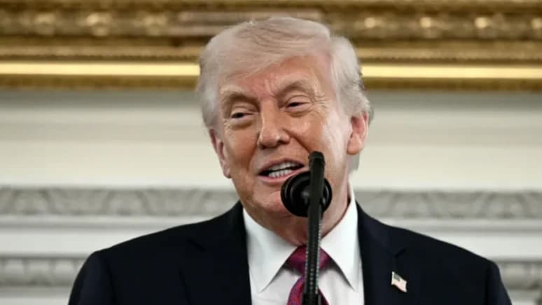 Trump: Hürmüz Boğazı’ndan günde 30 tanker geçiyor
