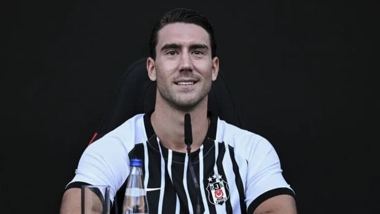 VLAHOVİC'DEN BEŞİKTAŞ TARAFTARINA NET MESAJ: "MİNNETTARIM"