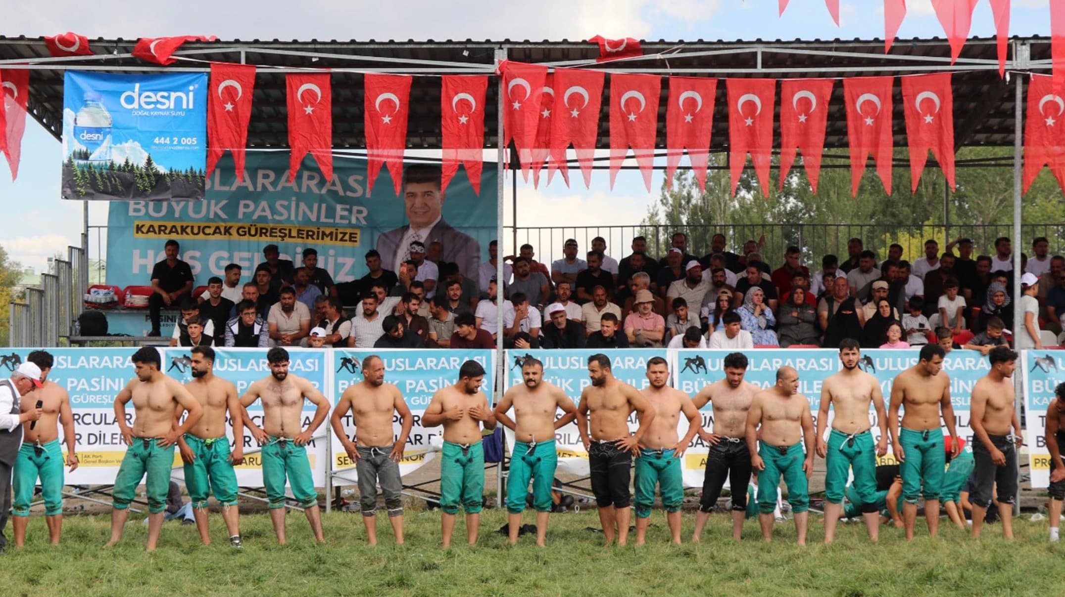 Pasinler'de başpehlivan Kenan Gör oldu