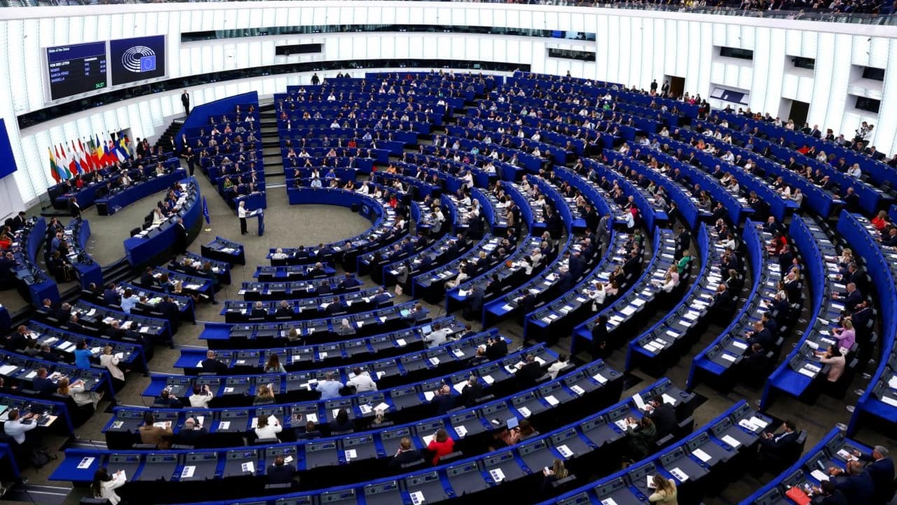 Avrupa savunmasında yeni dönem: Parlamento kritik düzenlemelere onay verdi
