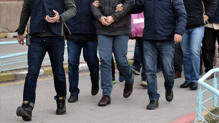 İstanbul ve Muğla'da FETÖ operasyonu: 2 gözaltı
