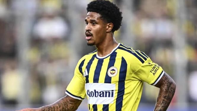 Fenerbahçe'de Oosterwolde transferi iptal oldu
