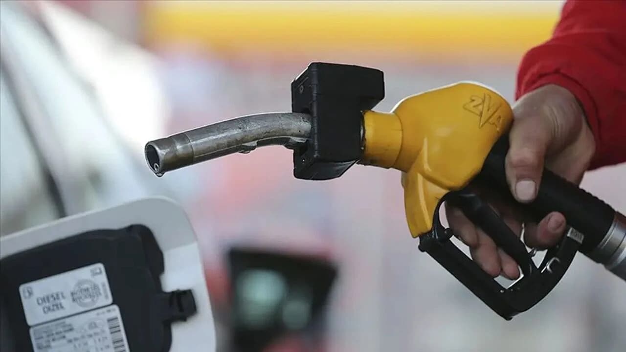 MOTORİNDE ÖTV DEVRİMİ: AĞUSTOS SONUNA KADAR SIFIRLANDI, SONRASI KADEMELİ ARTIŞ