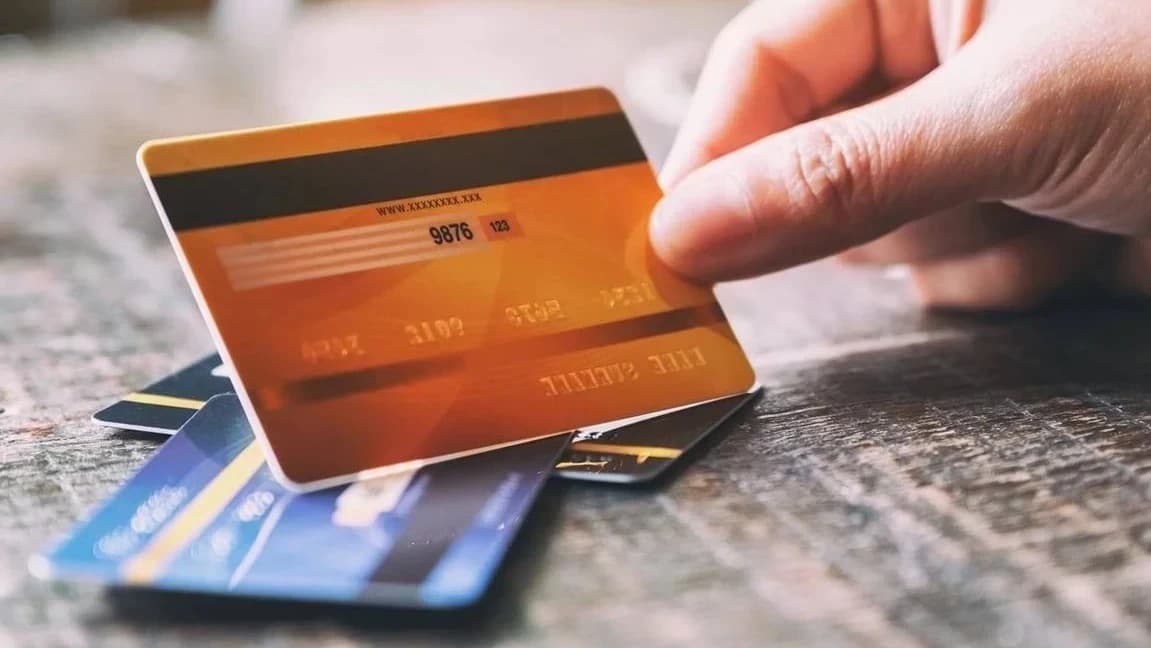 Kredi kartı kullananlar dikkat: Bankalar bu işlemlerde kısıtlamaya gidiyor