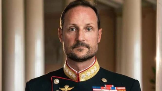 Norveç’te Kral Haakon dönemi resmen başladı