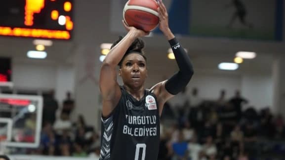 Turgutlu Belediyespor'un yıldızı Bone'a 4 maç ceza