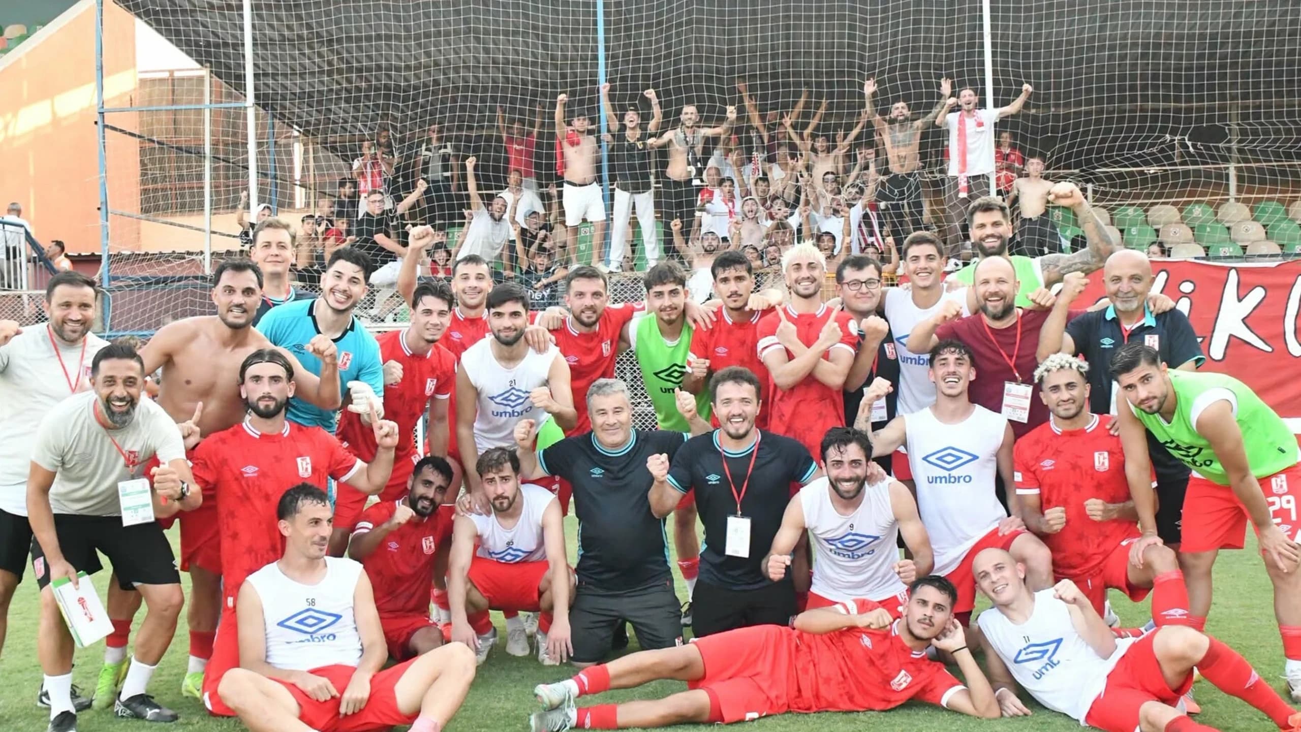 Balıkesirspor'dan 2'de 2, Emre Gemici'den hat-trick