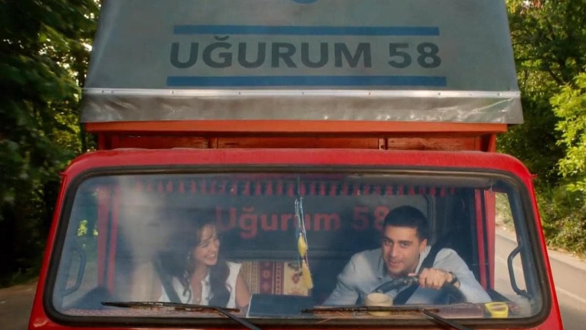 Haysiyet, son bölümüyle izleyicilere nostalji rüzgarı estirdi