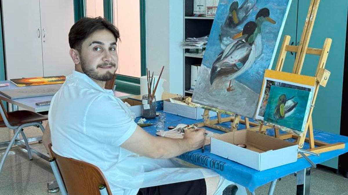 Gazi, protez bacağıyla hayata tutundu