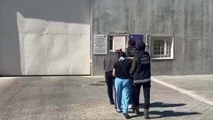 Manisa'da uyuşturucu operasyonu: 110 bin adet sentetik ecza hapı ele geçirildi