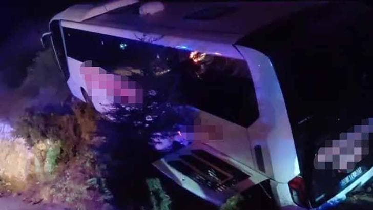 Manisa'da feci kaza: 18 yaralı