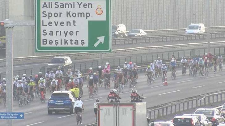 İstanbul’da bisiklet yarışı nedeniyle FSM Köprüsü'nde Ankara yönü trafiğe kapatıldı