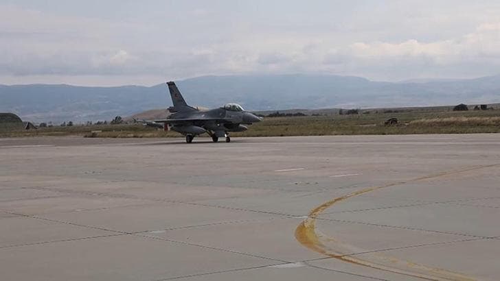 Türk Hava Kuvvetleri, Kıbrıs Adası'nın güneyinde eğitim uçuşu yaptı