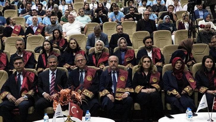 Kumar bağımlılığı, tedavisi olan psikiyatrik bir hastalıktır
