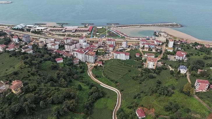 Rize'de sel temizliği nedeniyle 8 eğitim kurumunda 1 gün tatil