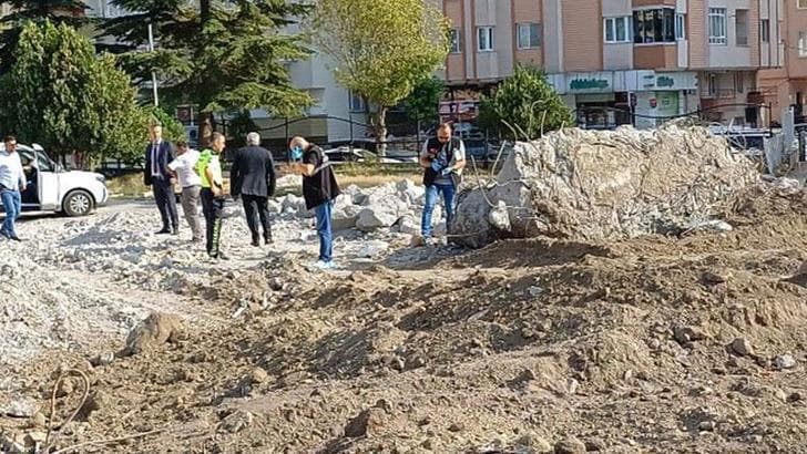 Çorum’da okul binasının yıkımı sırasında kafatası ve kemik parçaları bulundu