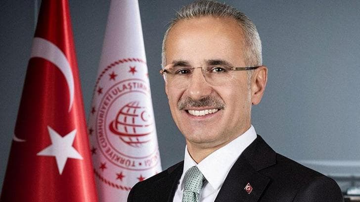Bakan Uraloğlu'ndan 'Dünya Denizcilik Günü' paylaşımı