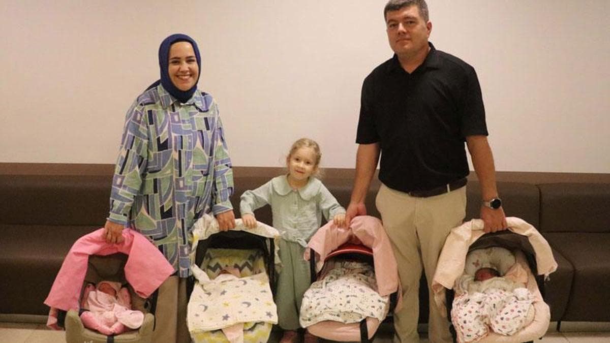 İkinci çocuk isterken, dördüzleri oldu