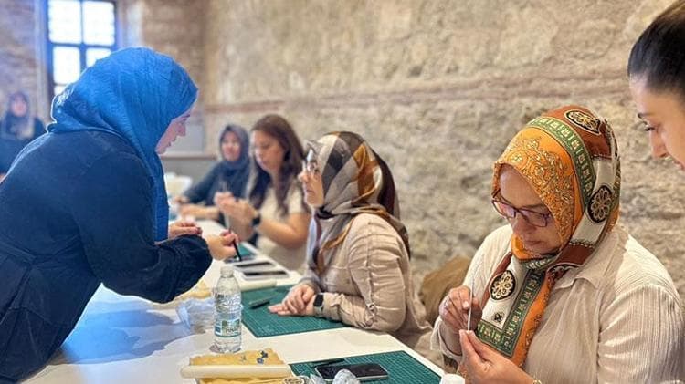 Kültür Yolu Festivali’nde 'esnek soğuk porselen atölyesi' yapıldı