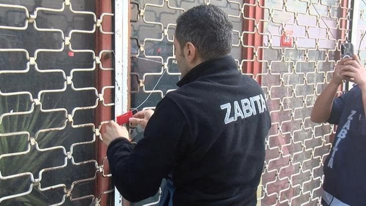 Maltepe’de 3 katı çöken binanın çevresindeki 2 bina mühürlendi