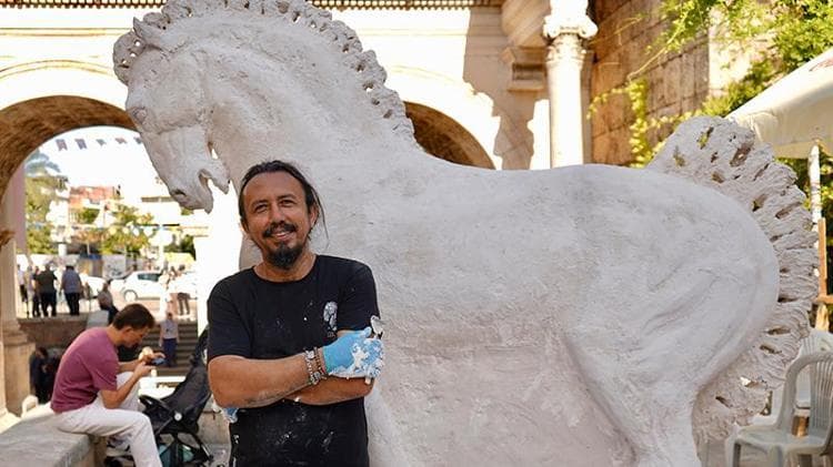 Truva Atı'ndan ilham aldı, Likya Atı için kollarını sıvadı