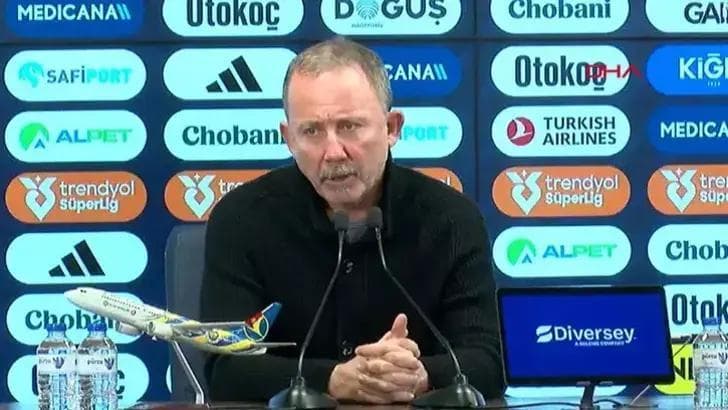 A Milli Futbol Takımı'nın yeni teknik direktörü Sergen Yalçın oldu