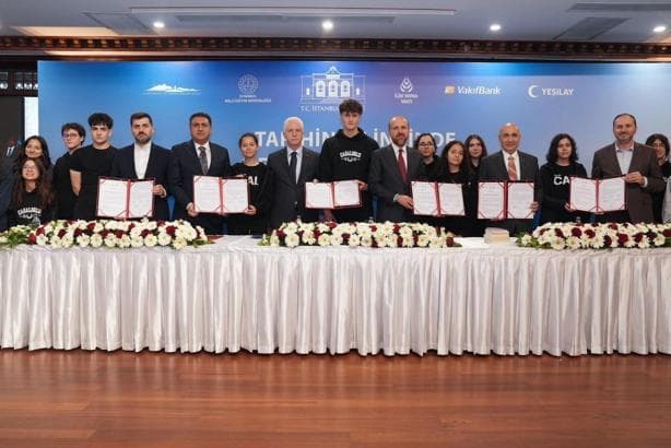 20 bin liseliyi tarihle buluşturacak projede ikinci dönem için imzalar atıldı