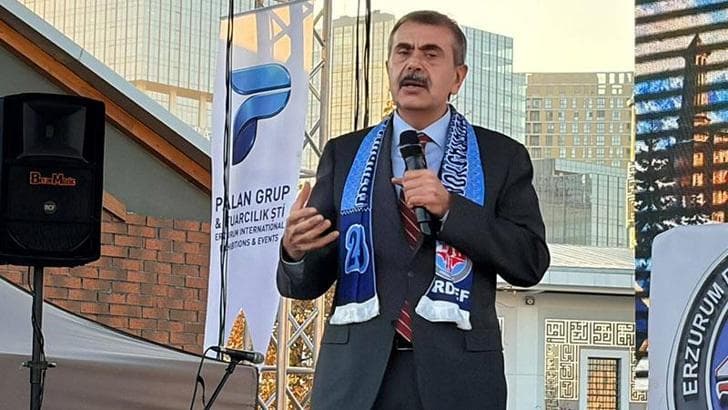 Bakan Tekin: Çocuklarımızın şiddetle ilgili algılarında sosyal medyanın çok önemli etkisi olduğunu görüyoruz
