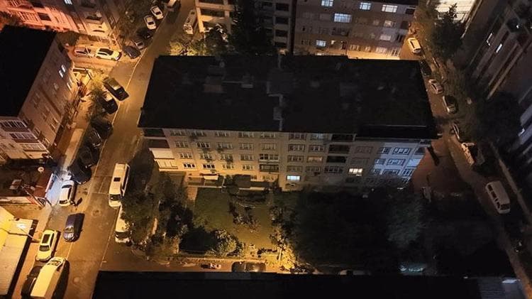 Eyüpsultan’da kolonlarından ses gelen 5 katlı bina tahliye edildi