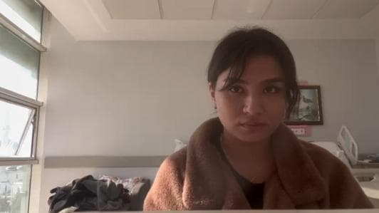 Kendisini terk eden kadın ile annesini bıçaklayan şüphelinin eve girip çıktığı anlar kamerada