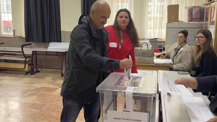 Bulgaristan'daki Cumhurbaşkanlığı seçimi için İstanbul'da oy kullandılar