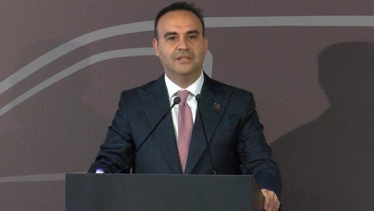 Bakan Kacır Duyurdu: Otomotiv Sanayisine 9,5 Milyar Dolarlık Destek