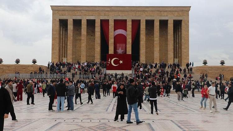 Anıtkabir’de Cumhuriyet Bayramı coşkusu