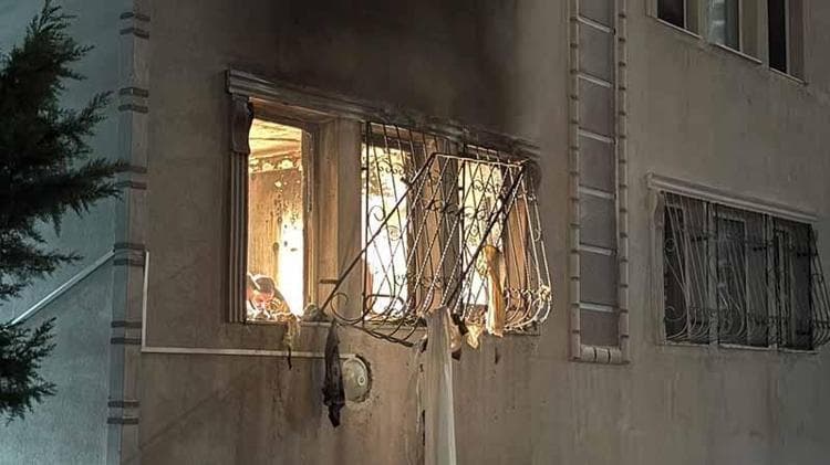 Ankara'da bir evde doğalgaz patlaması sonucu yangın çıktı