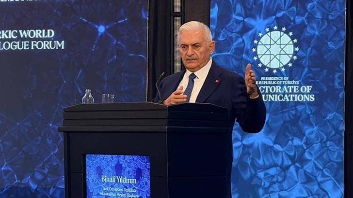 Binali Yıldırım: Kıbrıs'ı tecrit etmek ne insanlığa ne uluslararası hukuka sığar